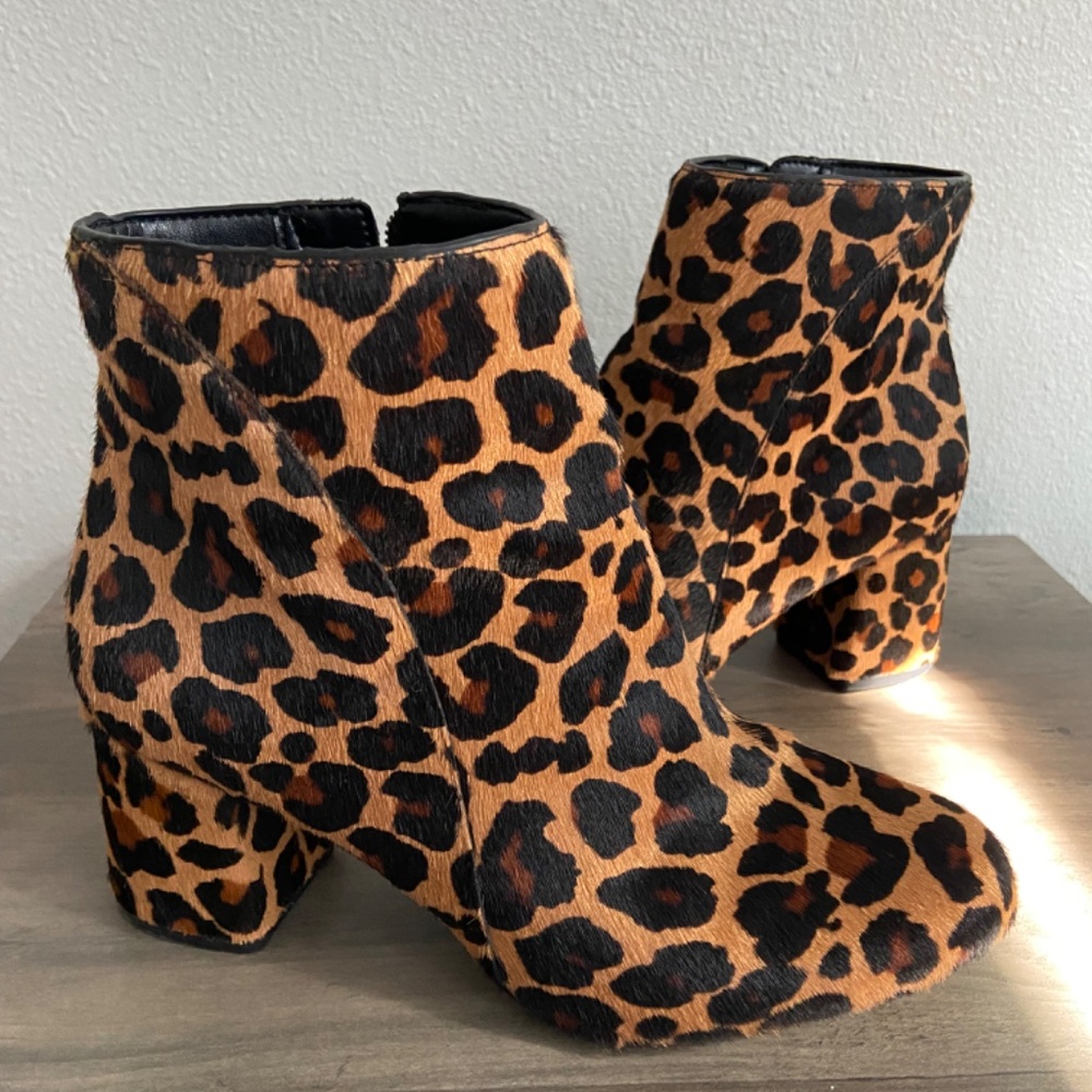 Women’s Inc Floriann Block Heel Leopard Print Boo… - image 4